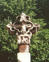 croix fleudelise Malleret.jif (14594 octets)